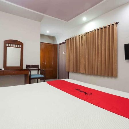 Reddoorz @ Panglima Sudirman Hotel Surabaya Eksteriør billede