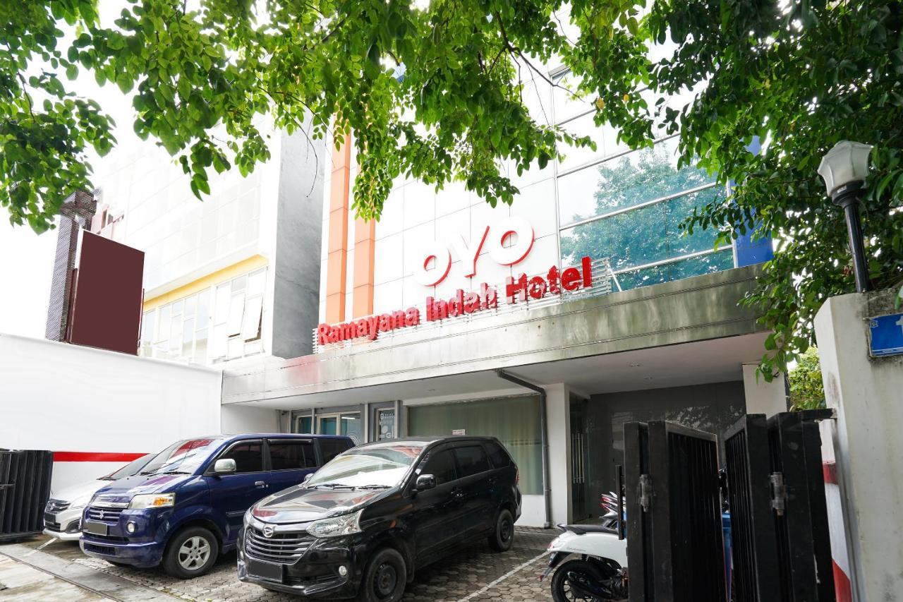 Reddoorz @ Panglima Sudirman Hotel Surabaya Eksteriør billede