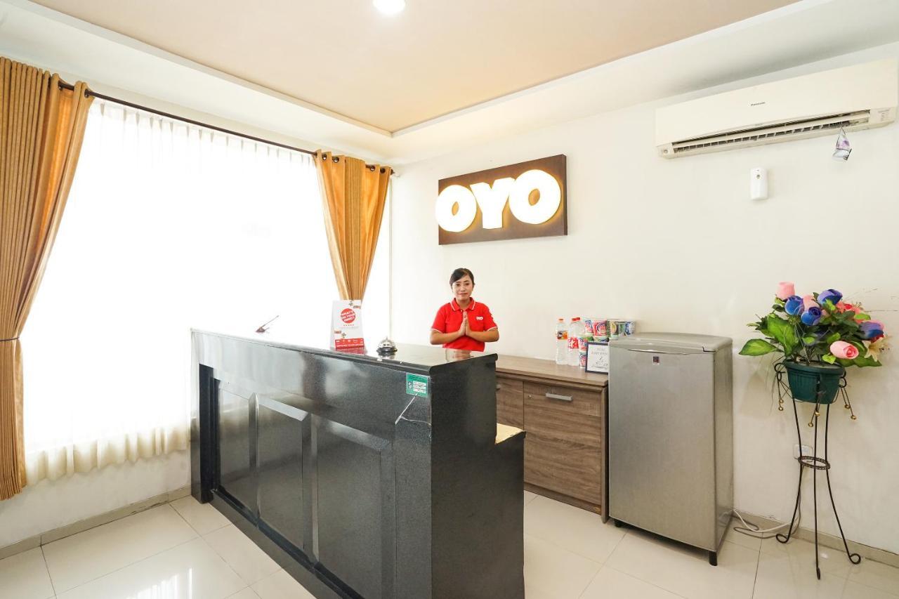 Reddoorz @ Panglima Sudirman Hotel Surabaya Eksteriør billede